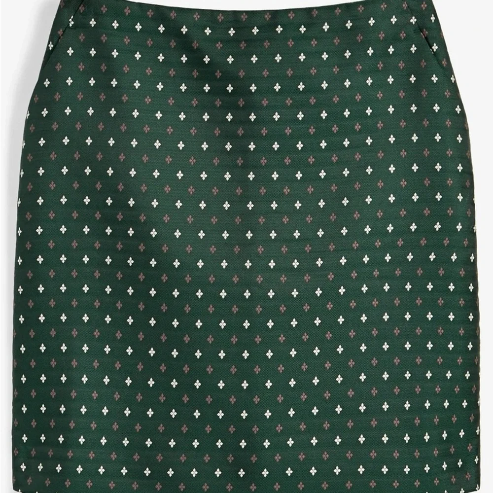 NWT On 34th Women's Jacquard Printed Mini Skirt - Picture 4 of 5